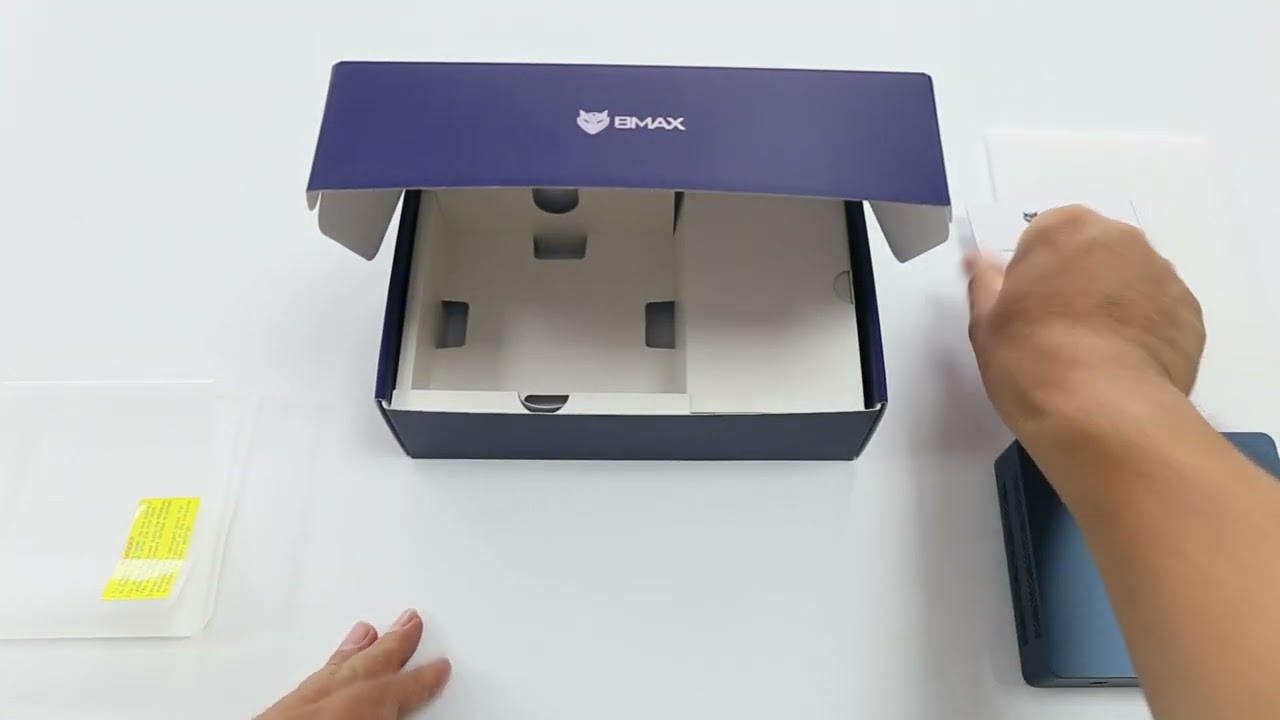 BMAX B2 Power Mini PC unboxing video