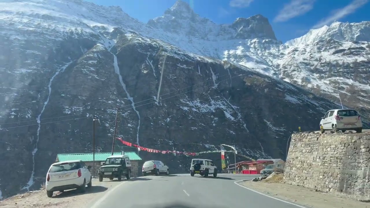 If you love mountains, road trips, snowfall, and nature vibes — this travel vlog is for you!