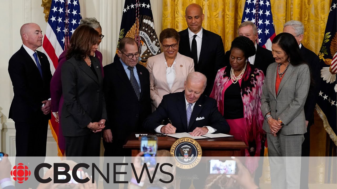 Biden signs executive order on police reform