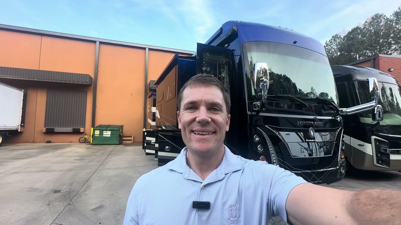 Explore the 2023 Foretravel Realm Presidential LVB! | Goss RV