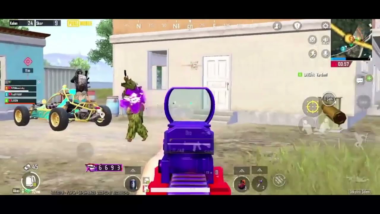 Maskarayı deniyoruz cok güzel PUBG MOBİLE