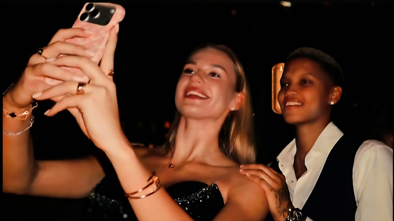 Melissa Vargas & Arina Fedorovtseva Best Friends😎
