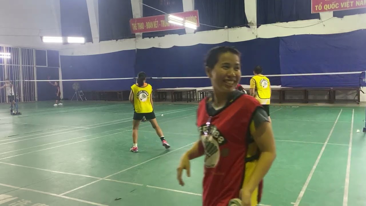 Sân BHN 30-1 bán kết 2 trận