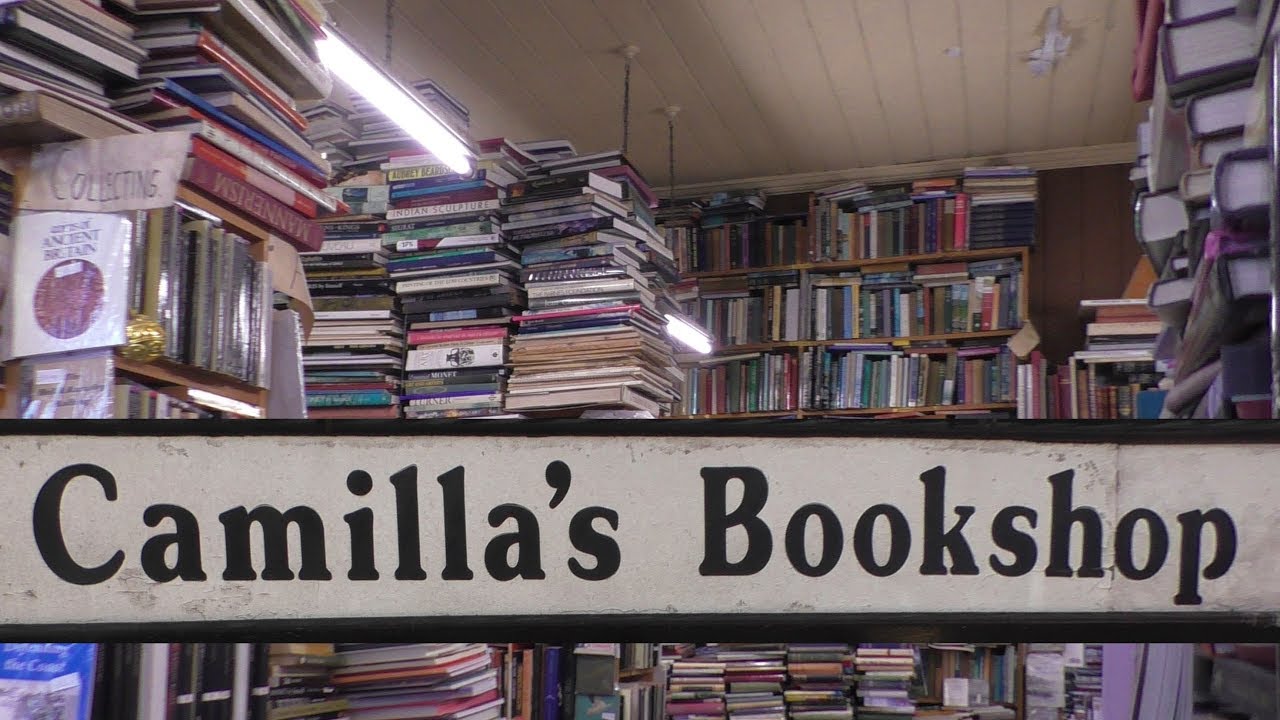 CRAZY! Camilla's bookshop Eastbourne very special - 1000 Bücher/m2 der besondere Buchladen