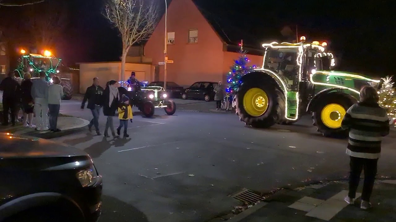 Der Nikolaus kommt per Traktor 🚜 🙂👍