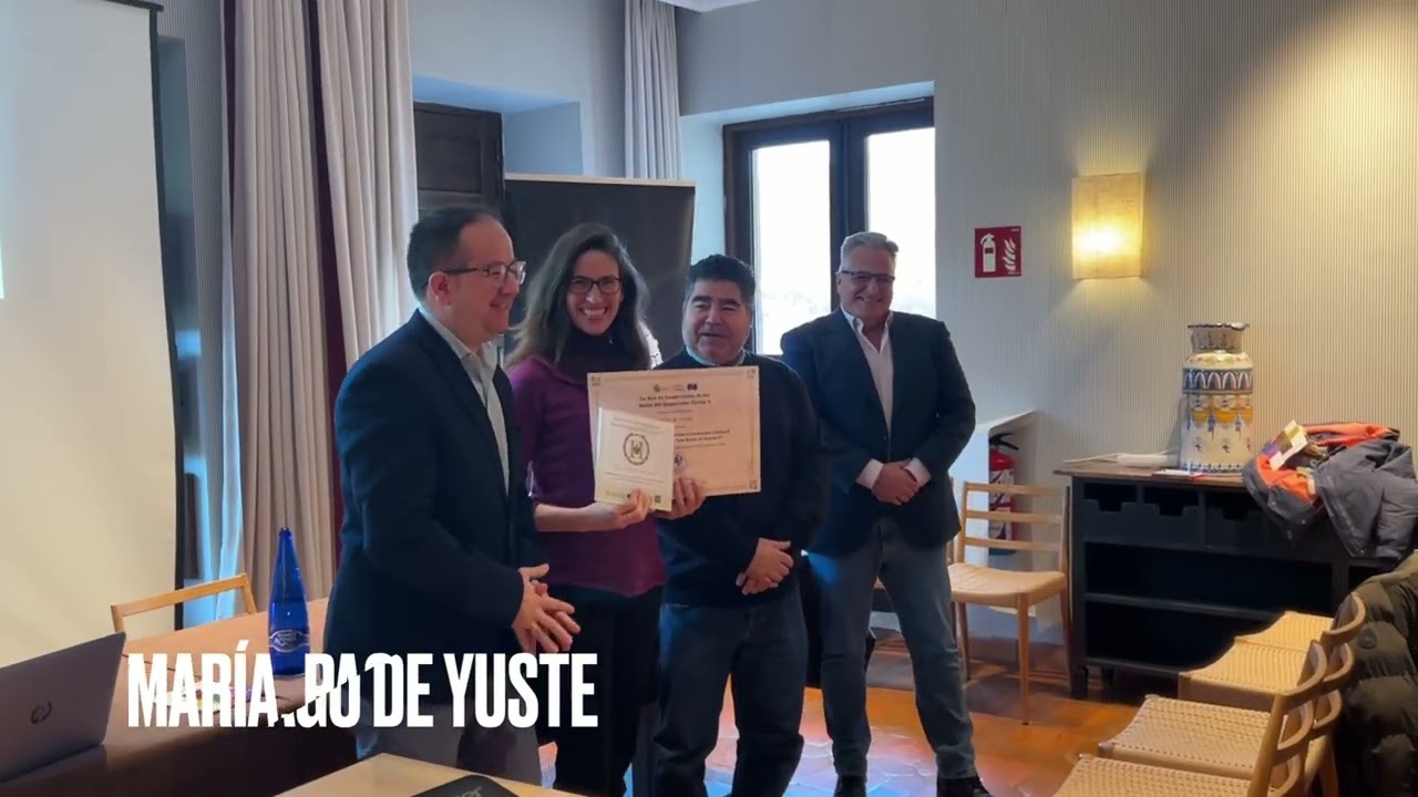 Placas y diplomas a los nuevos establecimientos del Club de Producto Turístico de Carlos V