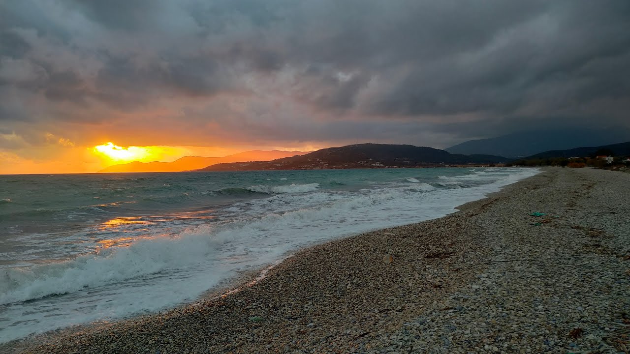 Live Κακοκαιρία με Ισχυρούς ανέμους στην Σάμο - Bad weather Storm Winds in Samos Greece