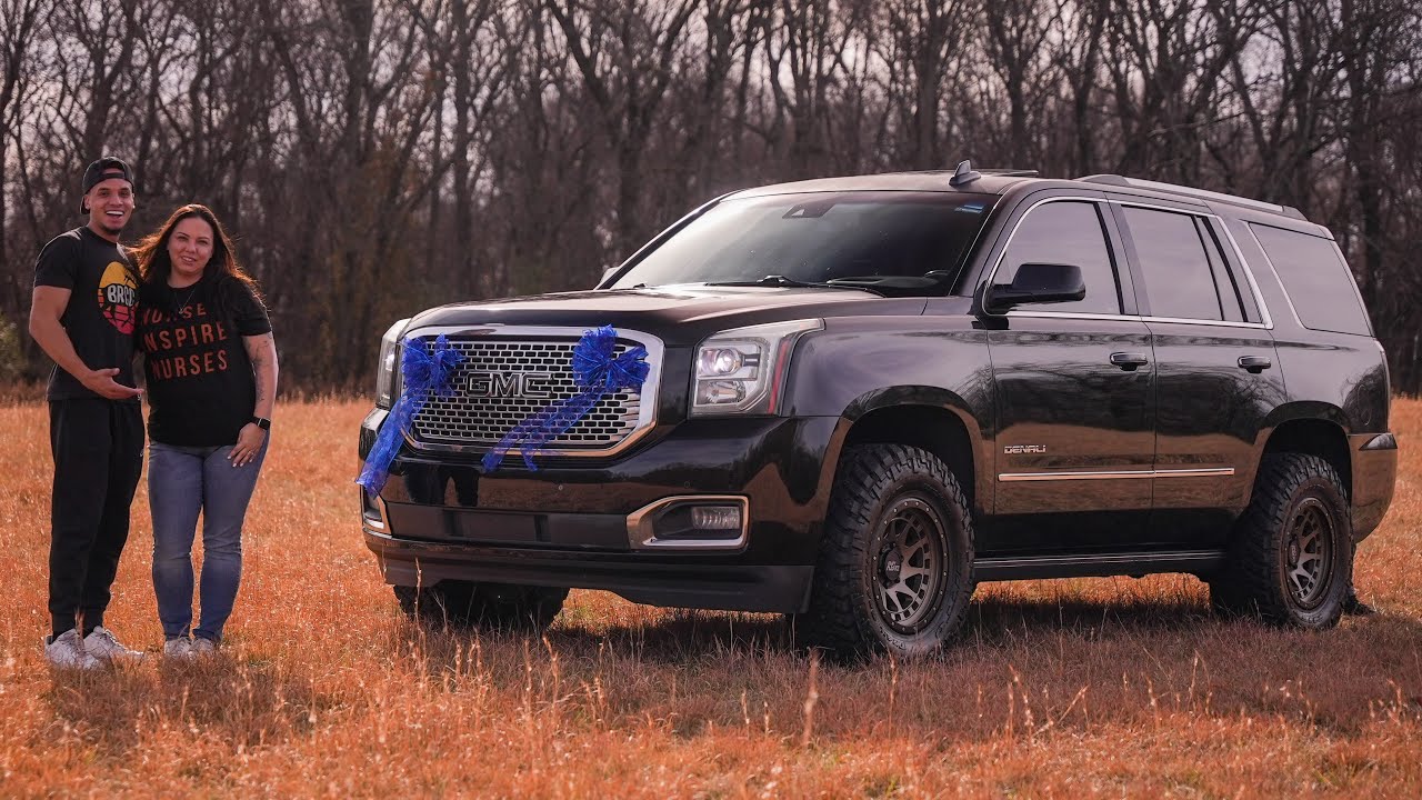 Surprising My Mom With Her DREAM TRUCK!