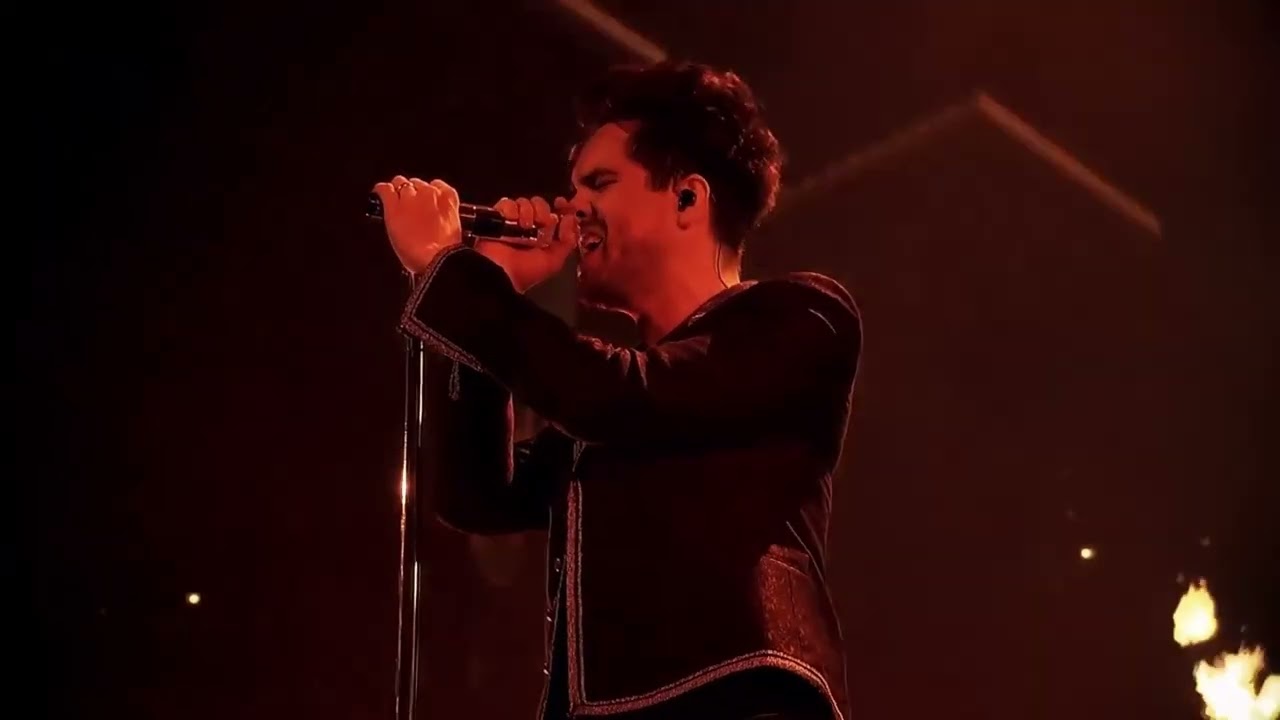 Panic! At The Disco - Emperor's New Clothes (Live) (from the Viva Las Vengeance Tour)