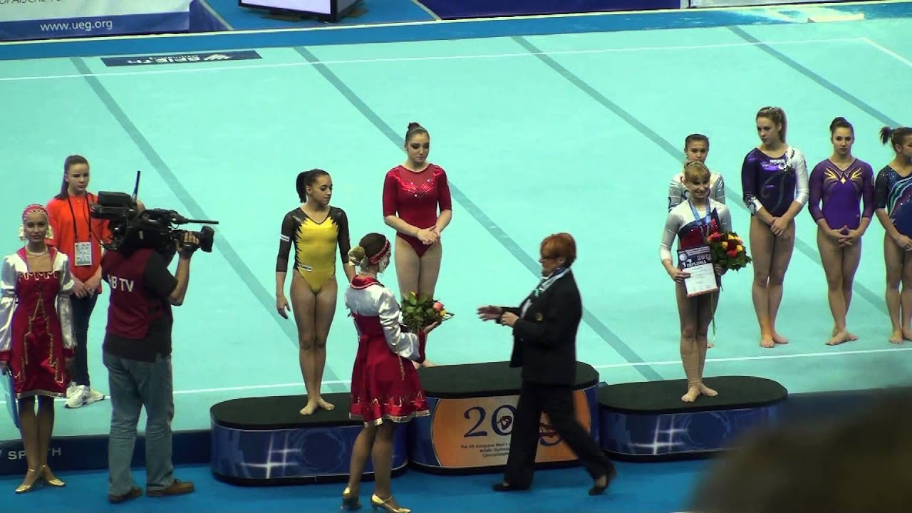 Aliya Mustafina going to her throne