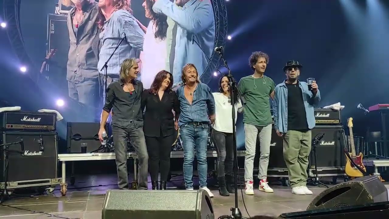 Chris Norman & Band - Šiauliai, Lithuania 29.12.2022 - The end of an awesome live show 🤩🙃😍😅