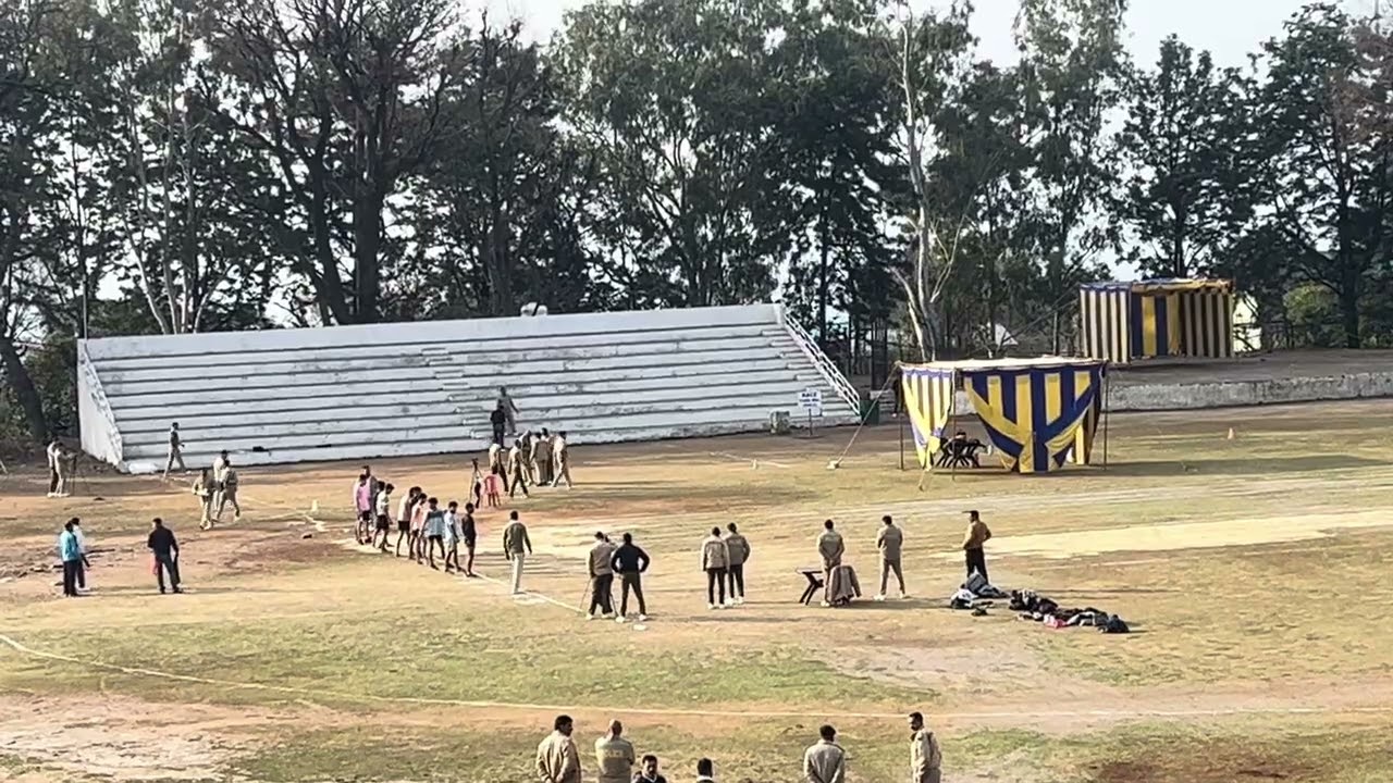 First 100 mitr. Hp police bharti kangra Dharamshala police ground 10 me se 7 hue ✅👍