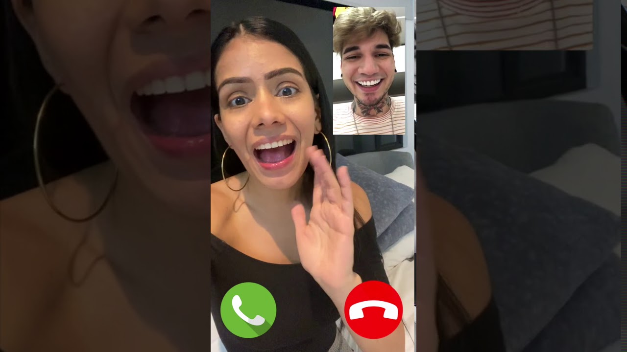 Cuando no tienes a quien  mas llamar y atormentas a  @CarolinaRomoOficial