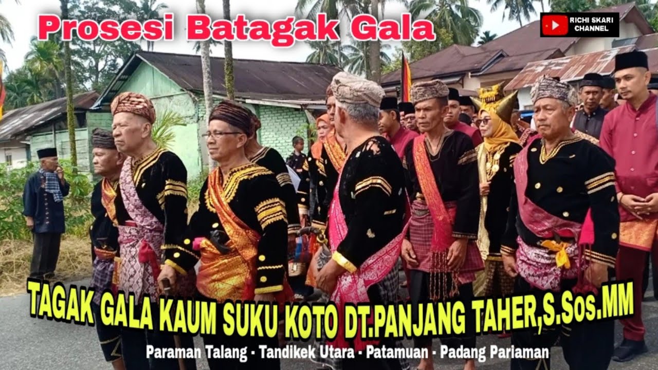 Pengangkatan Gala Tokoh Adat  Kaum Suku Koto di Tandikek Utara Patamuan Padang Pariaman - Sumbar