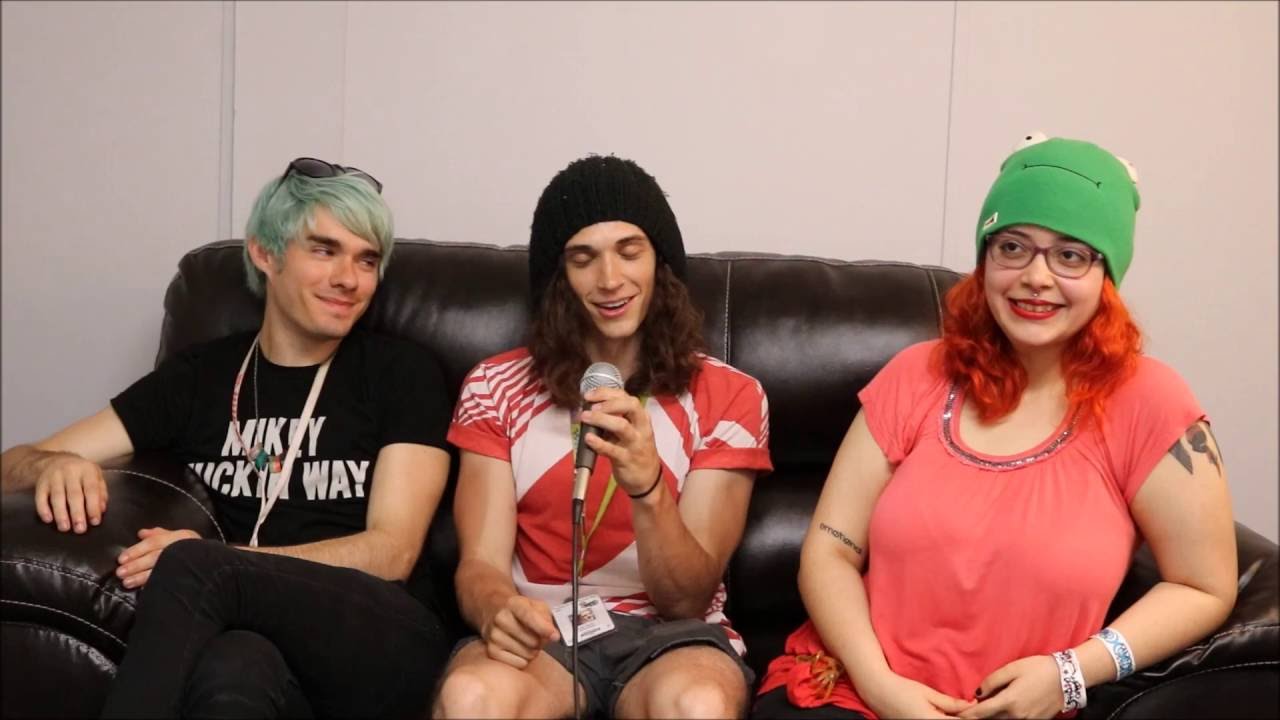 Waterparks Vans Warped Tour 2016 Interview + Game