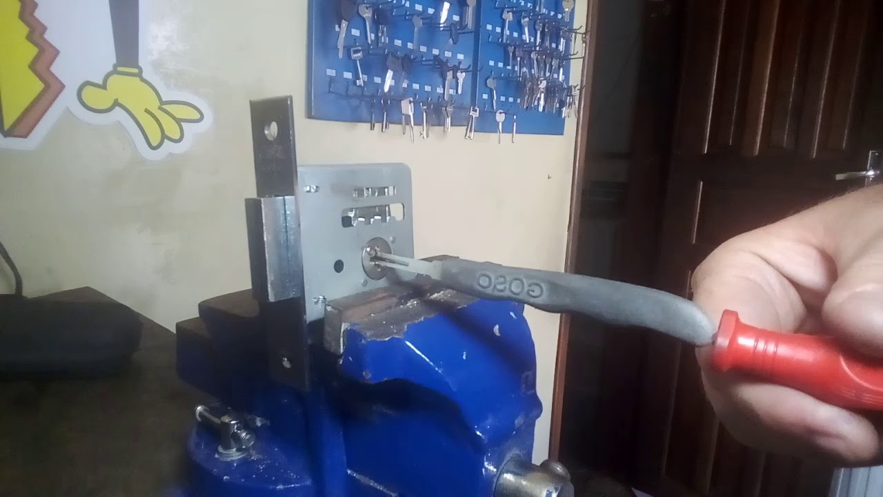 como abrir fechadura tetra com chave de fenda e ferramenta 2 lados