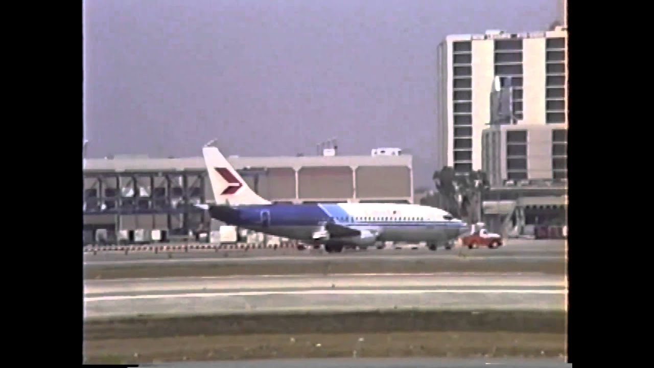 Canadian 737-200 In Pacific Western Colors
