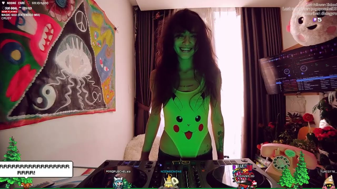 dJ girl next door | happy house