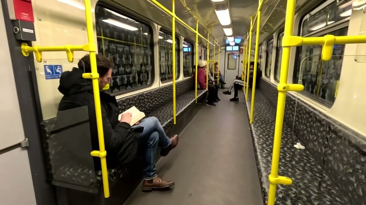 Berlin U-Bahn U1 Ride - Gleisdreieck to Hallesches Tor | Germany | 10/11/24