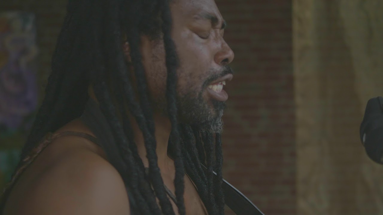 Ayuune Sule | Yine Kaboty Honduga