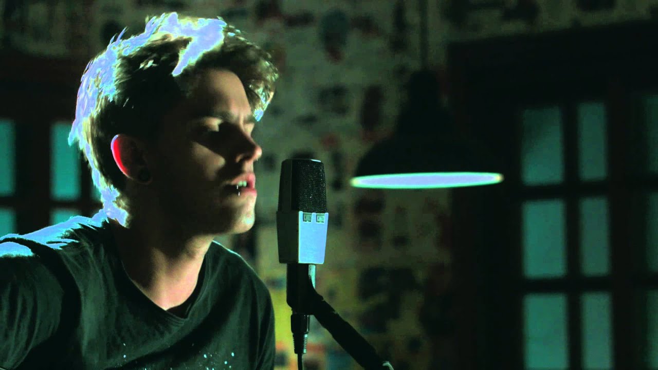 Baby blue eyes (Cover) -   Thomas Alexander