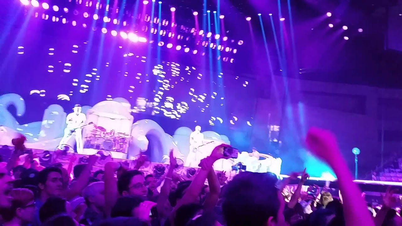 Lady Gaga - Opening ArtRave Barcelona (ArtPop & GUY) 09/11/2014
