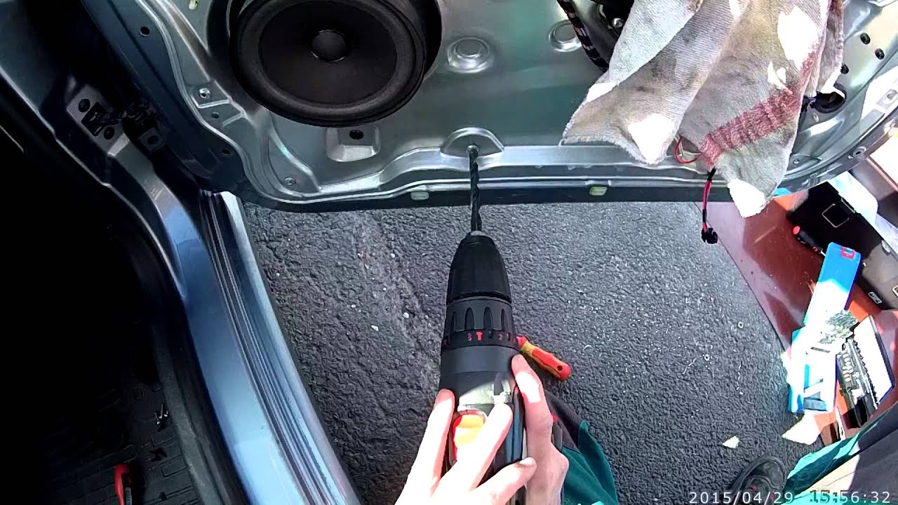 Fabia 2003 Combi demontáž zámku dveří