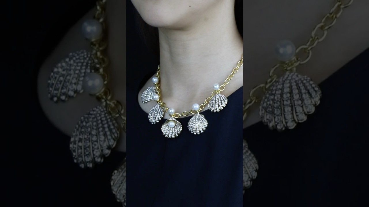 Elegant Large Shell Pearl Necklace &ndash; White Gilt Tone with Imitation Crystal Pearl #jewelry #necklace