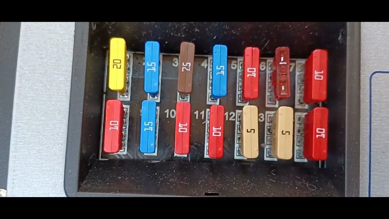 Sterling Eccles Sport 442