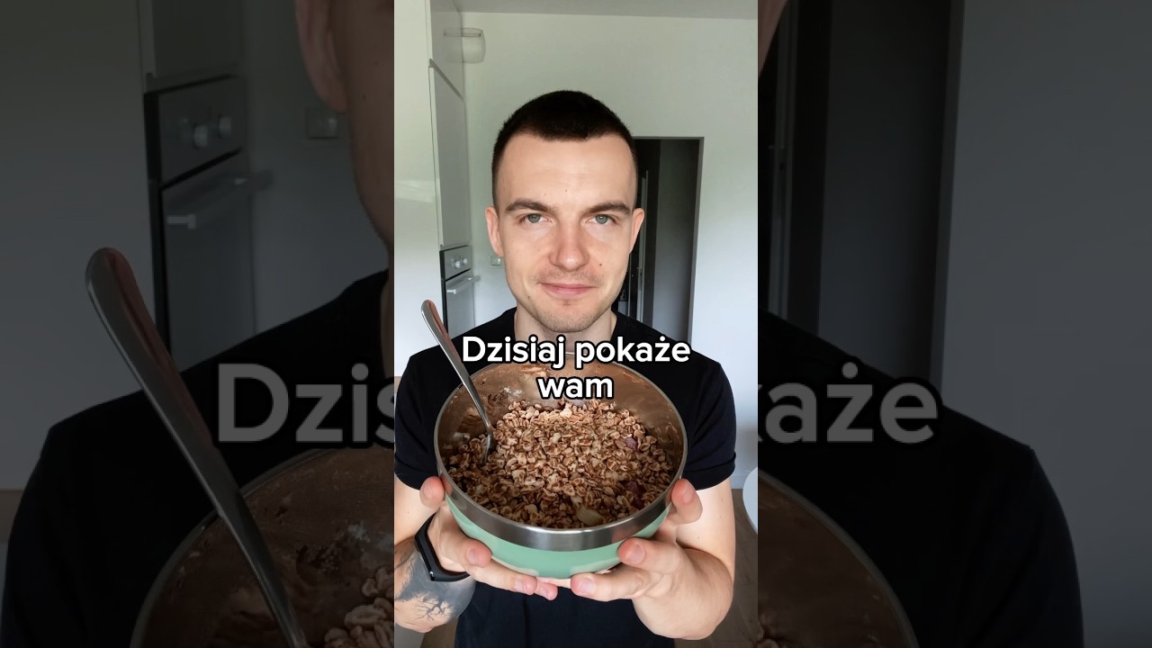 Przepis na smaczną, wysokobiałkową owsiankę w 5 minut