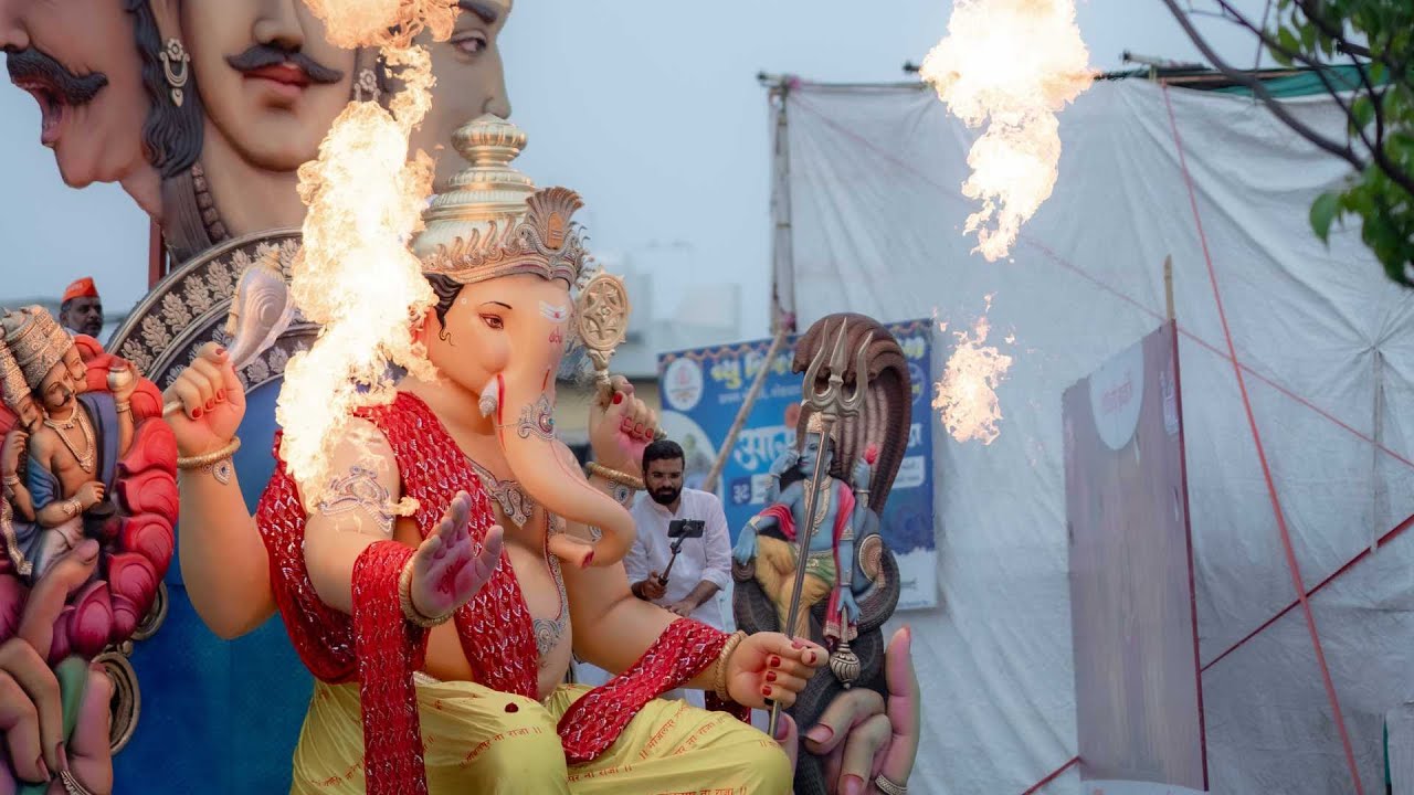 Vadodara Ganpati Agman 2025 | Grand Welcome of Bappa 🙏✨