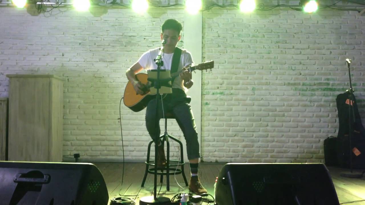Akhir Cerita Cinta - Rendy Pandugo at Makmu
