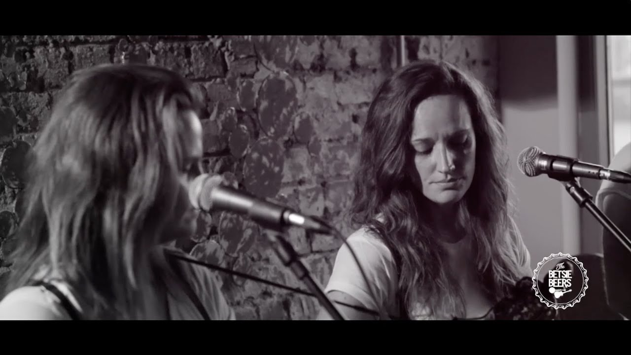 The Betsie Beers - Hiding in my mind @ Rust Cafe, Cape Town