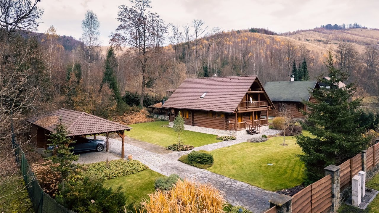 Krásny zrubový dom v lone prírody, ktorý sa oplatí vidieť a kúpiť
