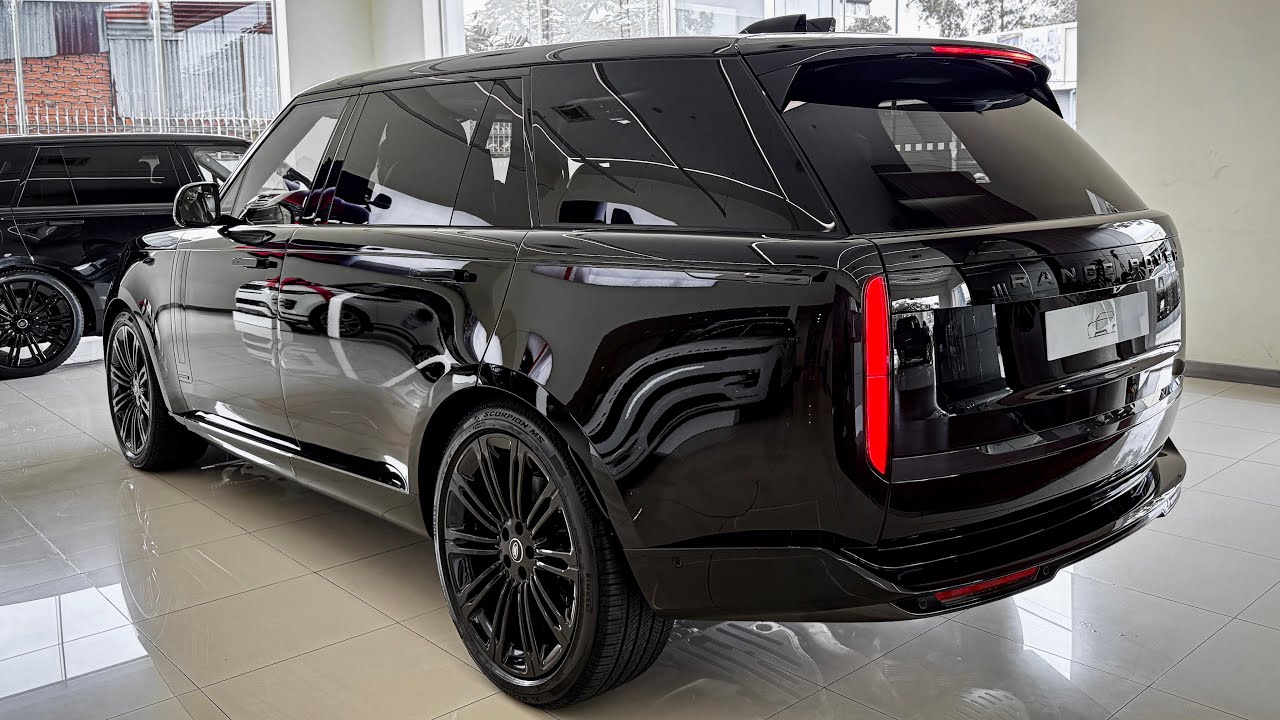 2025 Land Rover Range Rover - Ultra Luxury Large SUV