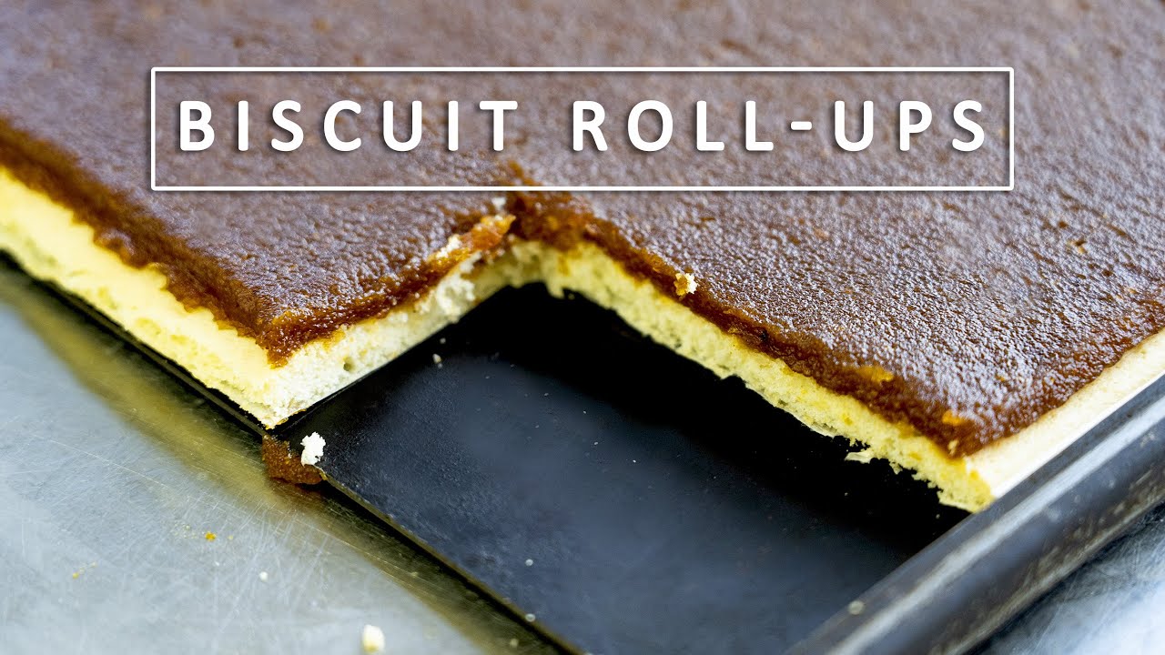 Sponge tops slat and an example of ready product covered with marmalade.