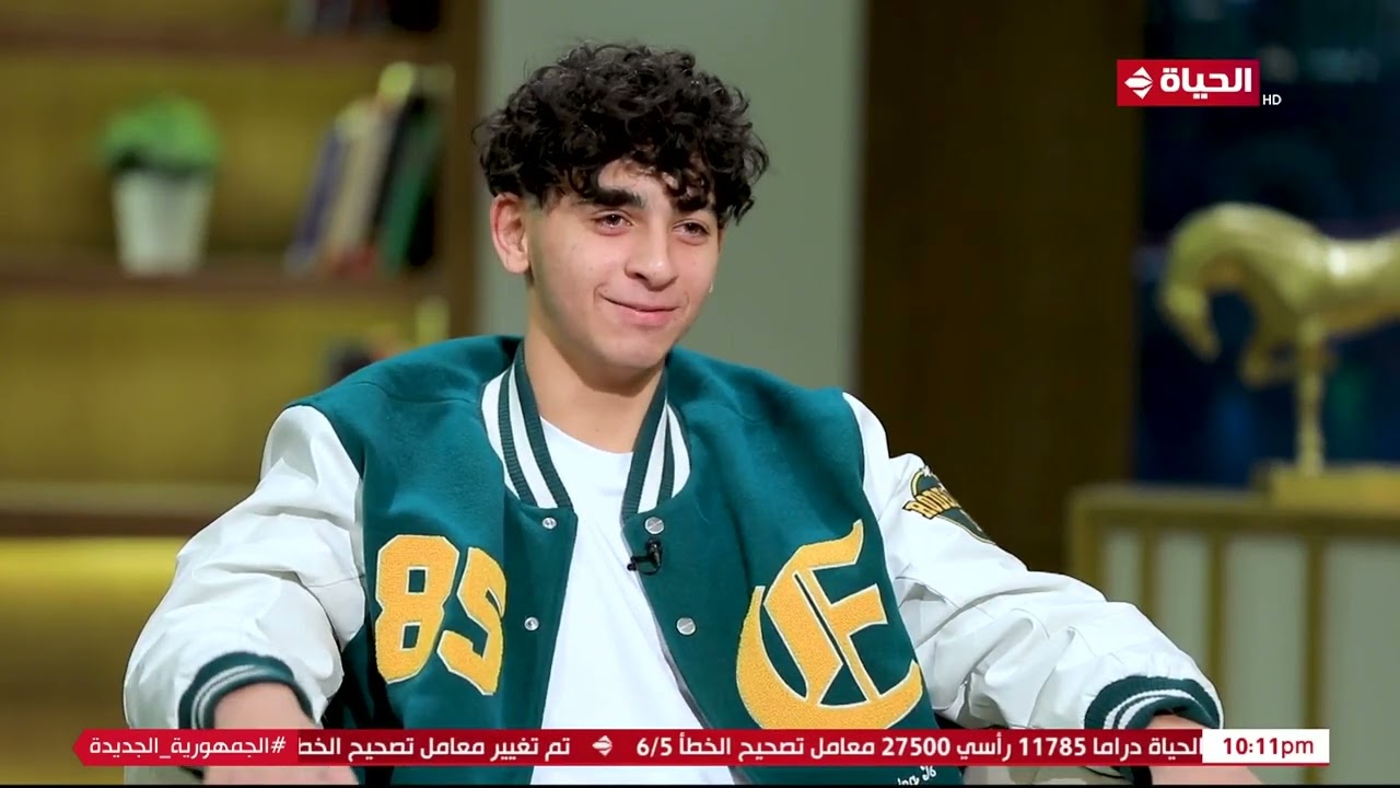 واحد من الناس - حفيد نهال عنبر بيغير عليها جدا.. شوف إزاي بتتعامل مع أحفادها في المواقف اللي زي دي!!