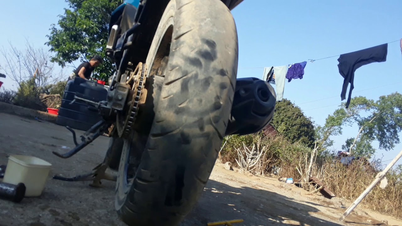 How to change Chain sprocket of Yamaha fz25 DIY