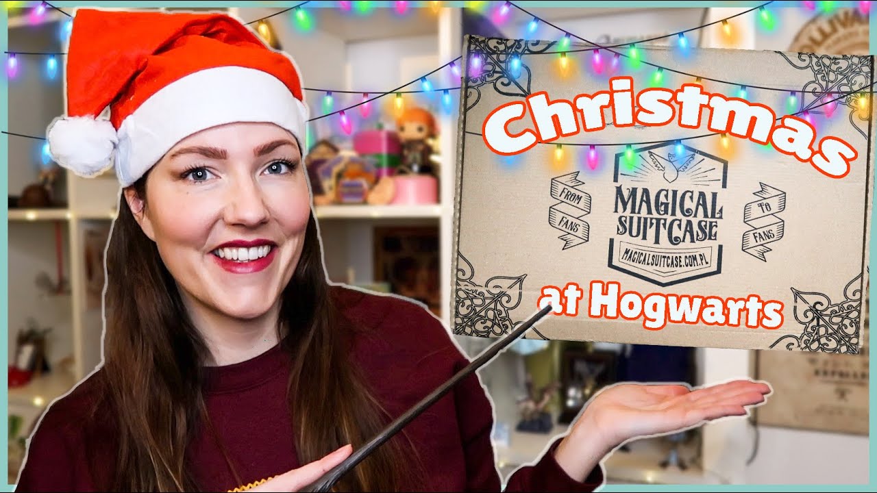 Unboxing MAGICAL SUITCASE: Harry Potter CHRISTMAS Box🎄