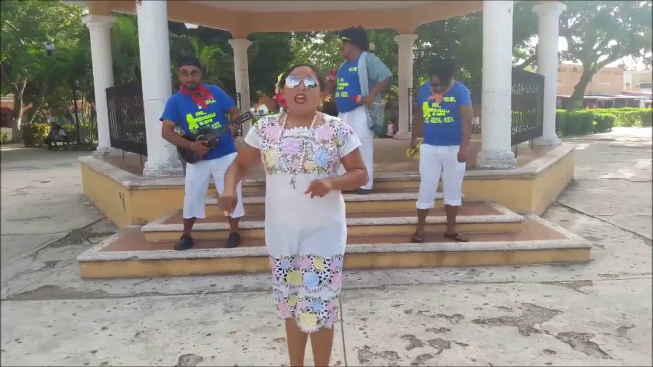Arredoballa show - Como chivea