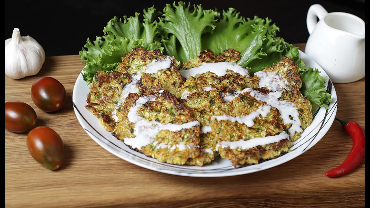 Delicious and the easiest recipe of Turkish cauliflower pancakes in 5 minutes!  Quick recipe!