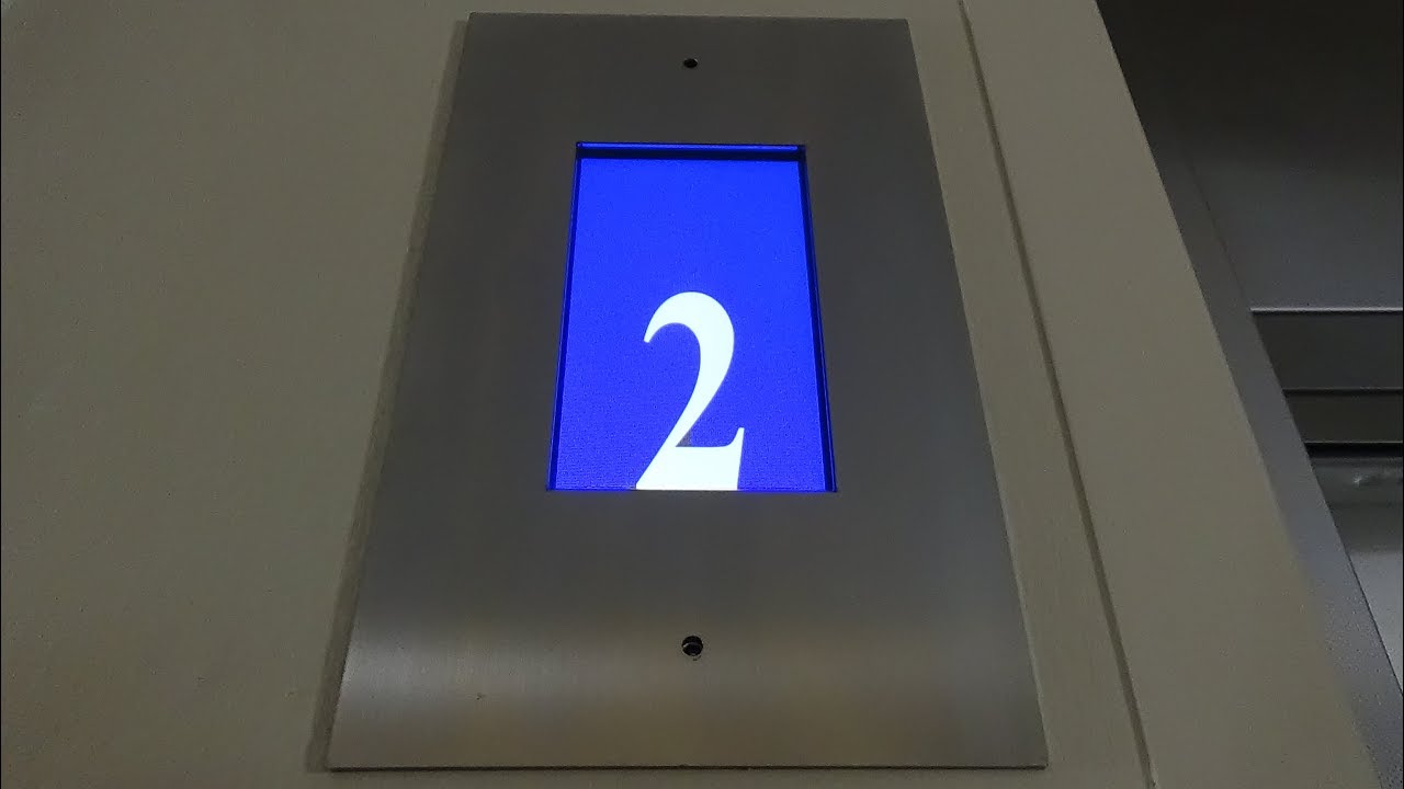 "Not entirely un-interesting" Jackson MRL Elevator at the Premier Inn Hotel in Lancaster