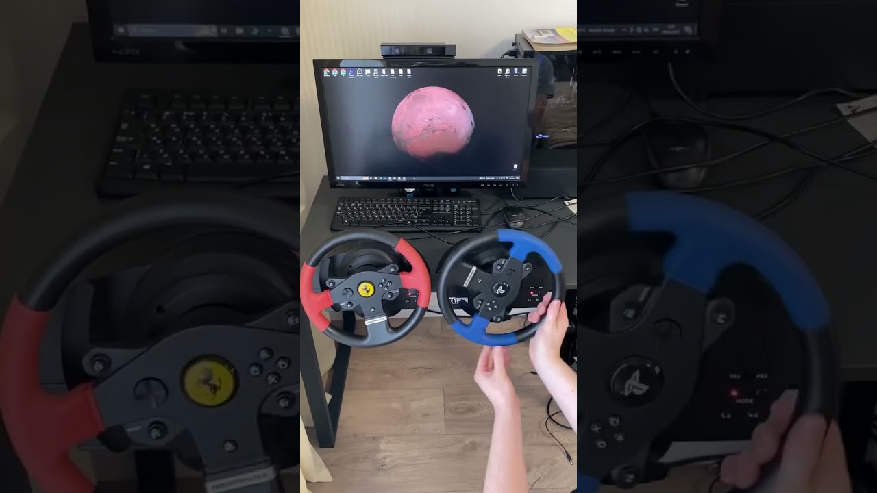 T150 Ferrari VS T150 👉🏻Which one? #thrustmaster #shorts