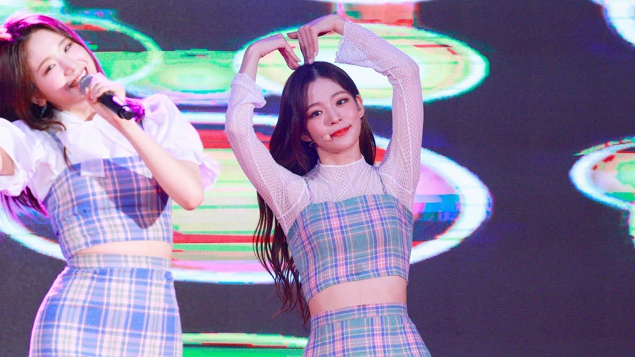 [4K] 190809 프로미스나인 이채영 - 두근두근 직캠 (Fromis_9 Leechaeyoung - DKDK fancam) @목포 썸 페스티벌