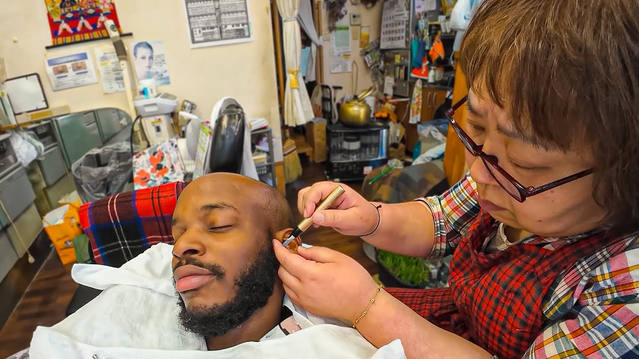 $3 Quick Amazing Japanese Ear Cleaning