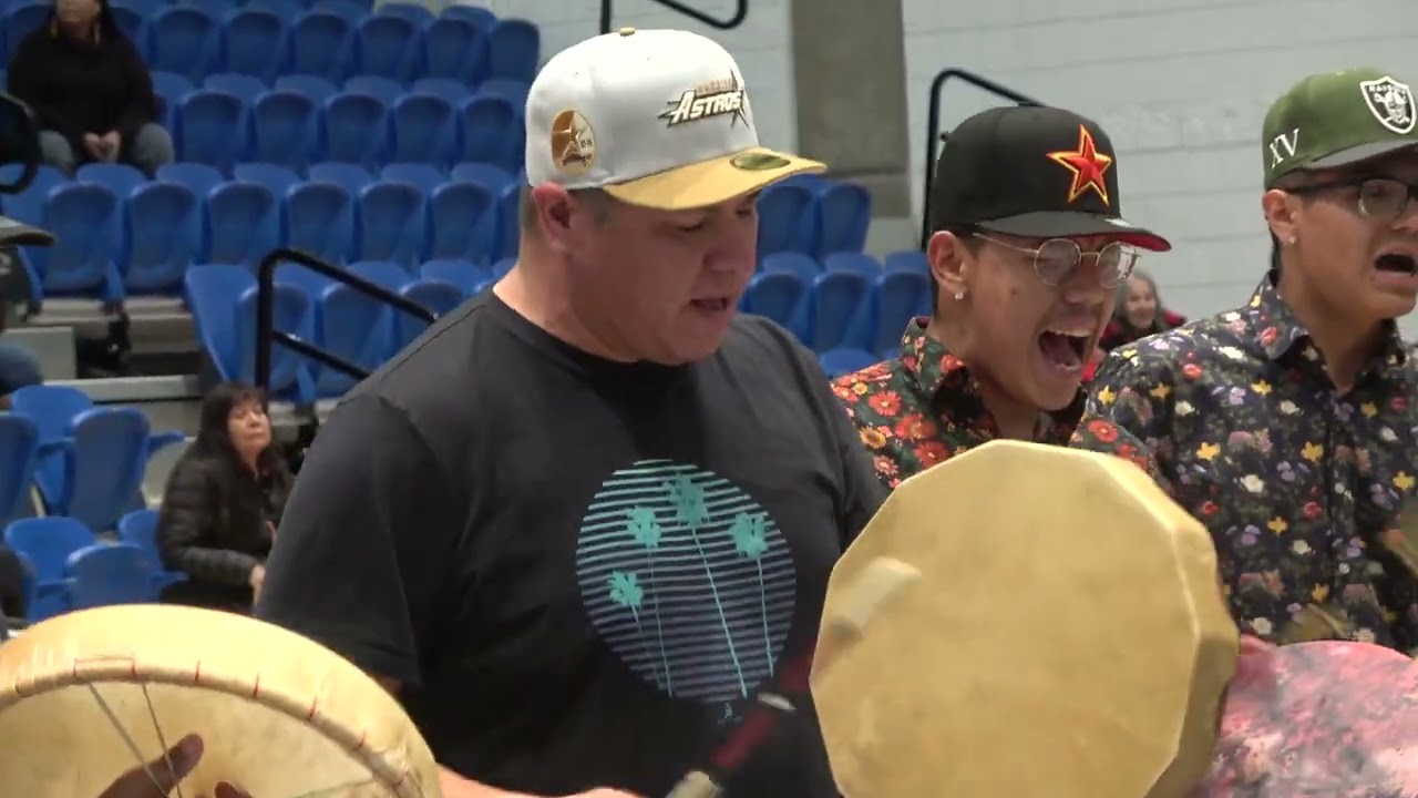 💥Red 🔴 Rock Woman👩 Ft. Young Spirit 💥 | Salt Lake Round Dance 2022