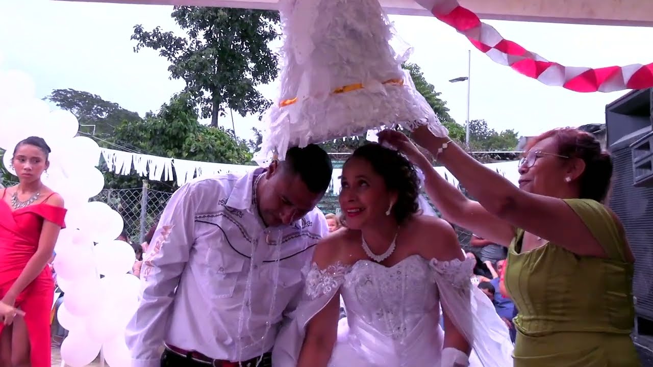 Grupo Universo Amenizando Bodas En Aldea La Casita Santa Rosa Evento Completo