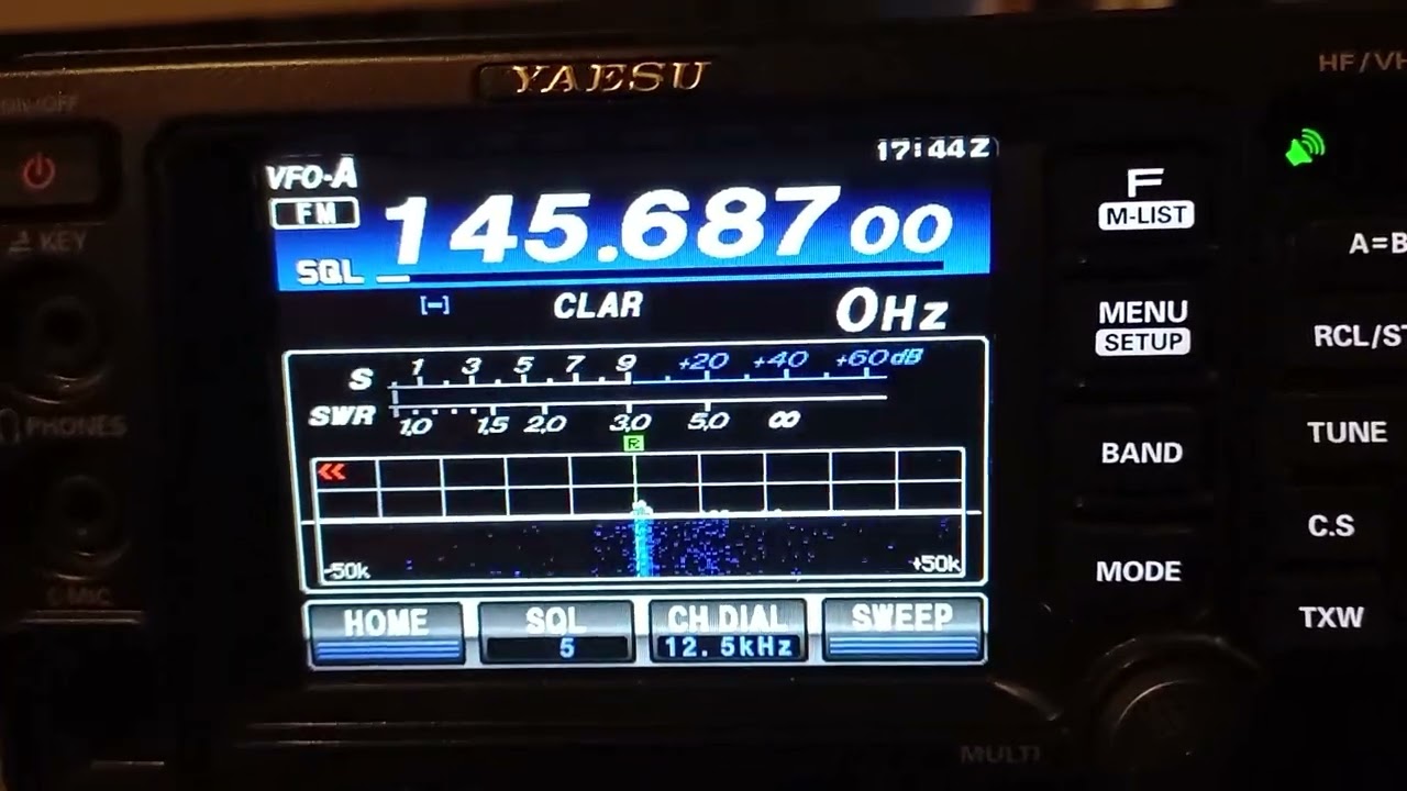 Mobile Station M0 talking to M7