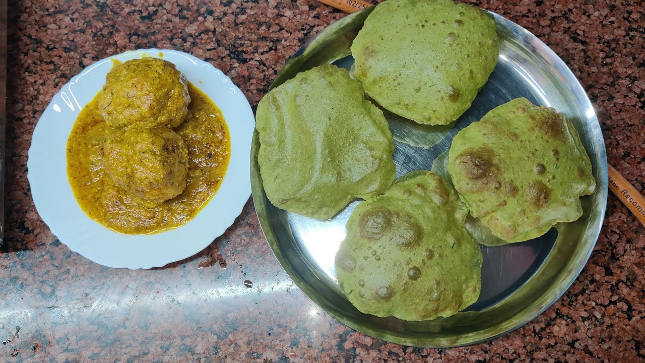 পুর ভরা আলুর দম সঙ্গে মটরসুটির কচুড়ি  //how to make stuff potato with kachuri