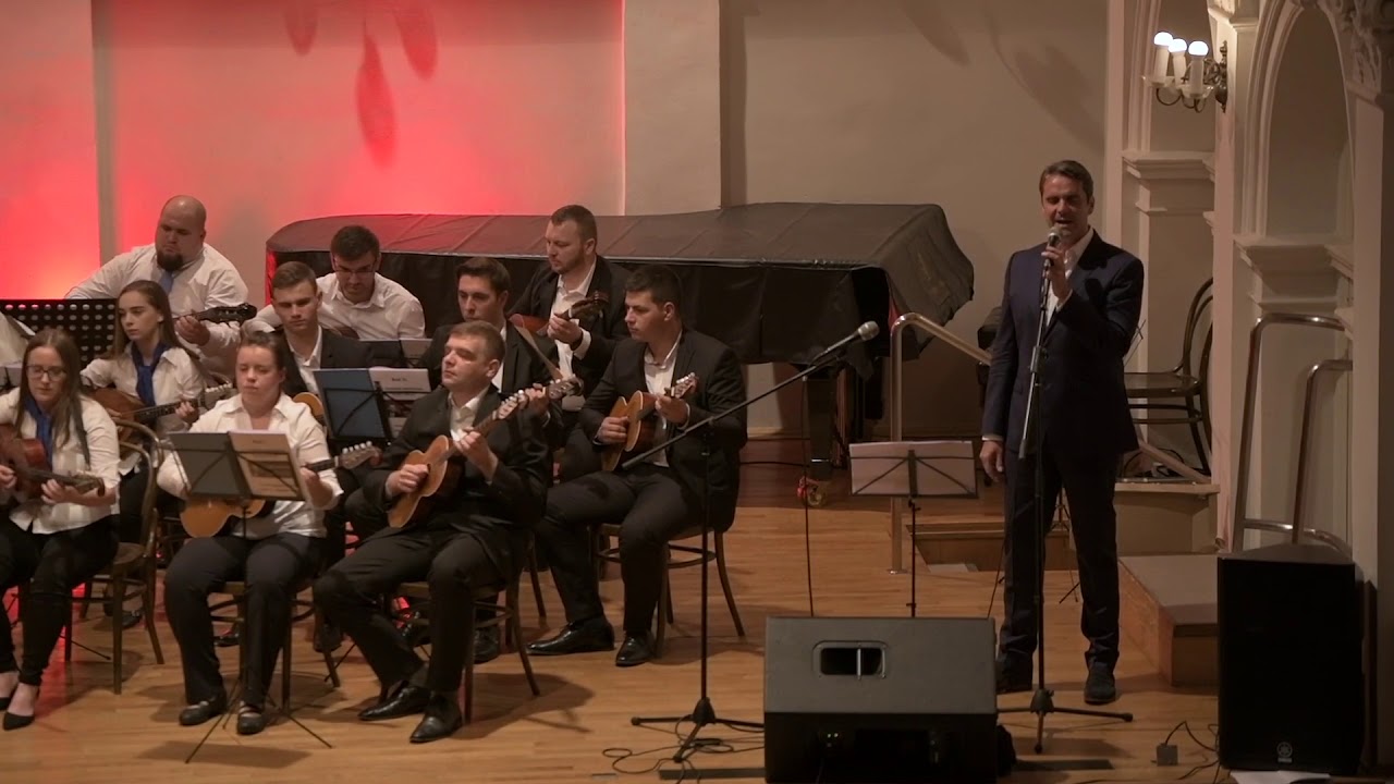 Zdenko Runjić (tekst Tomislav Zuppa) - Galeb i ja (solist Đani Stipaničev)